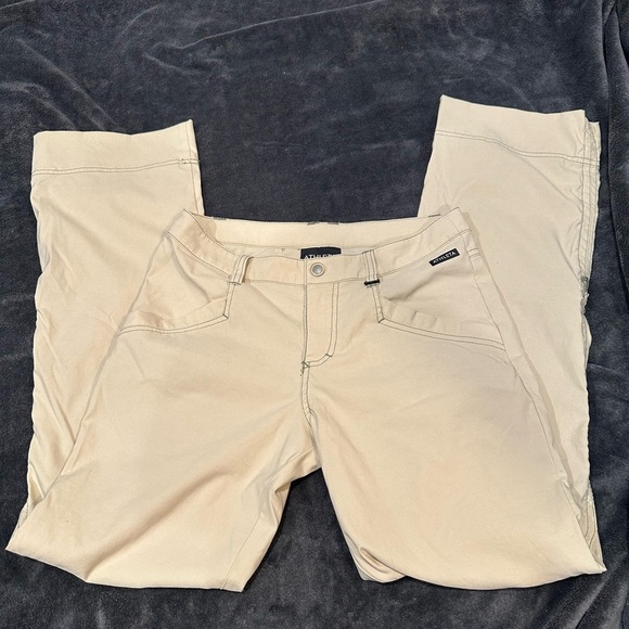 Athleta Pants Womens 4 Beige Nylon Flat Front Mid Rise Stretch Hiking Outdoor * - Picture 1 of 8